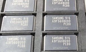 중국 K9F5608UOD-PCBO 낸드 섬광 컨트롤러 칩 32M x 8 조금 16M x 16 조금 낸드 플래시 메모리 공장